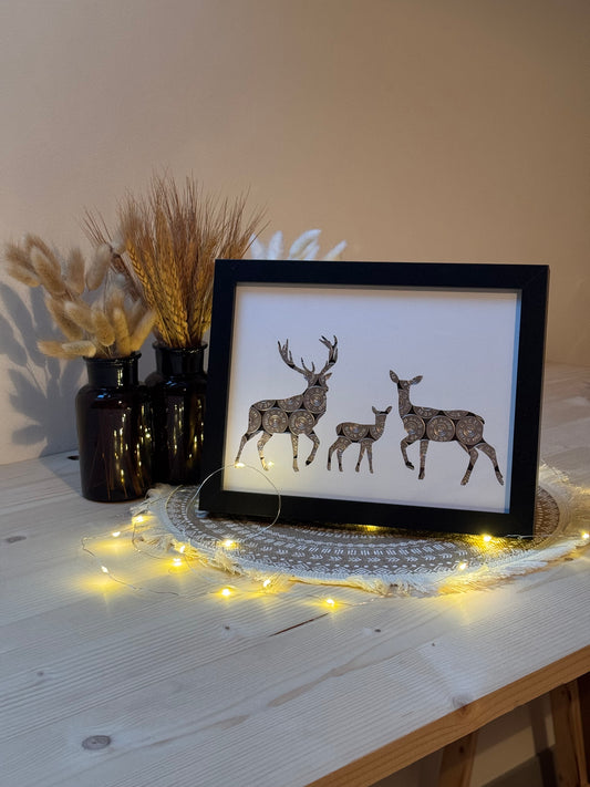 CADRE CERF BICHE ET FAON