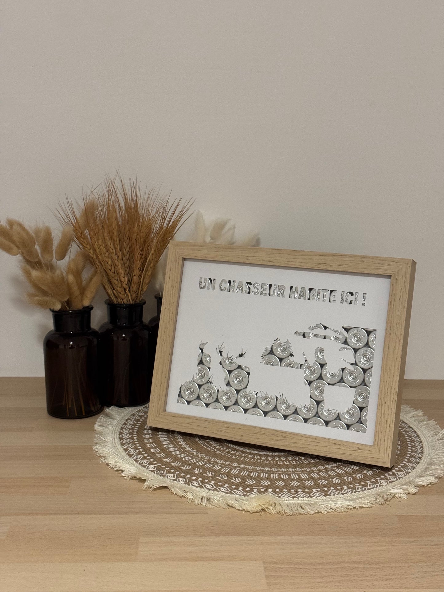 CADRE UN CHASSEUR HABITE ICI !